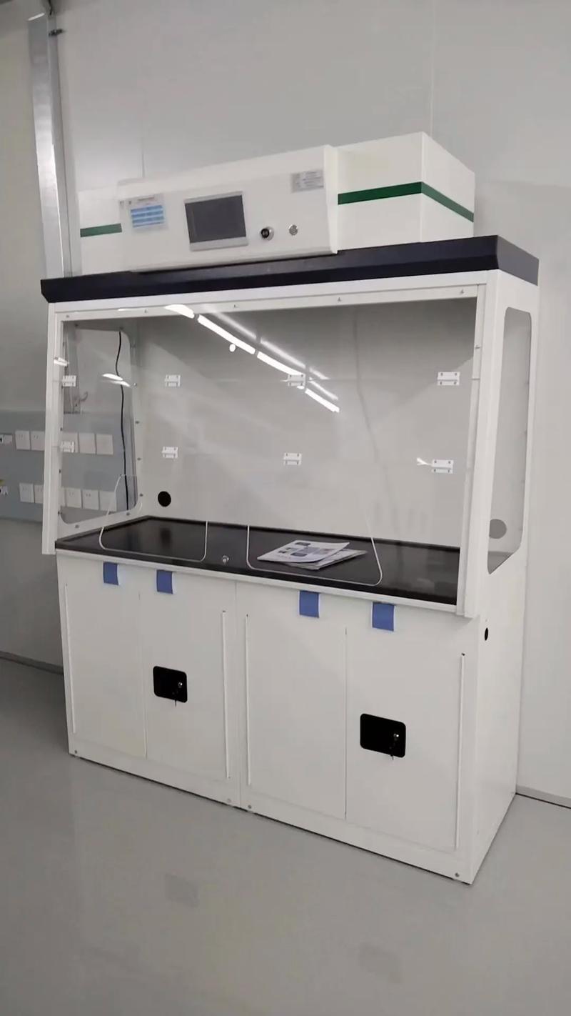 實驗室通風(fēng)柜廠家 專業(yè)選擇，守護實驗安全與環(huán)境健康